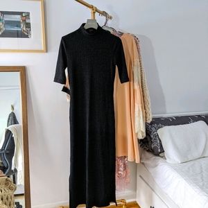 Simple and classic basic dress
